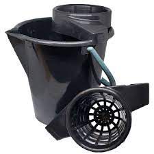 Balde con escurridor